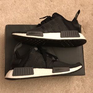 Size 4 - Women 5.5 Adidas NMD R1 Grey/Black